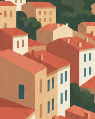 Les façades ocre et crème aux volets bleus sous les toits rouges de Marseille