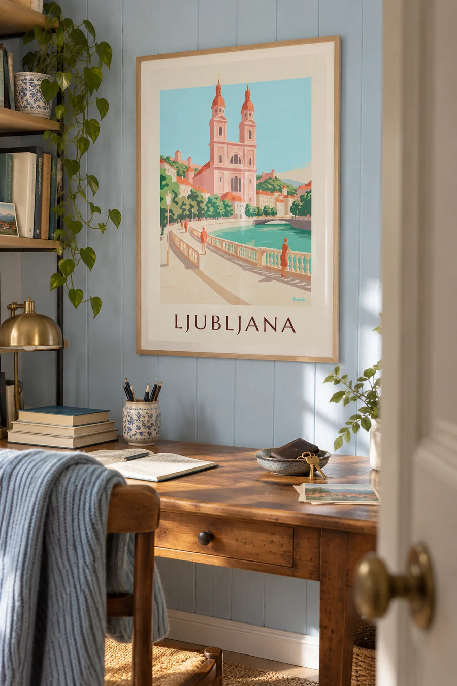 Affiche église franciscaine rose de Ljubljana : encadrée au mur
