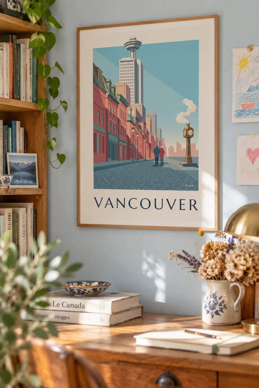 Plakát parních hodin v Gastownu ve Vancouveru: plakát v rámu na zdi