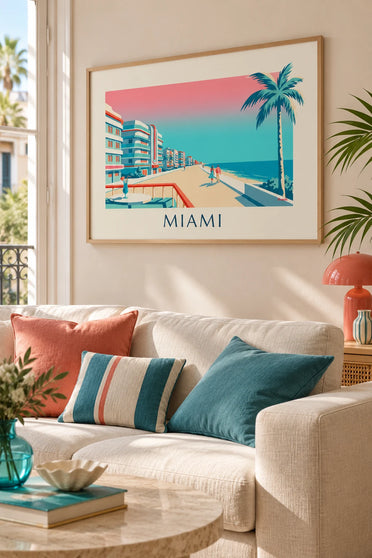 Plakát koktejl a palmy na Ocean Drive v Miami: zarámovaný na zdi