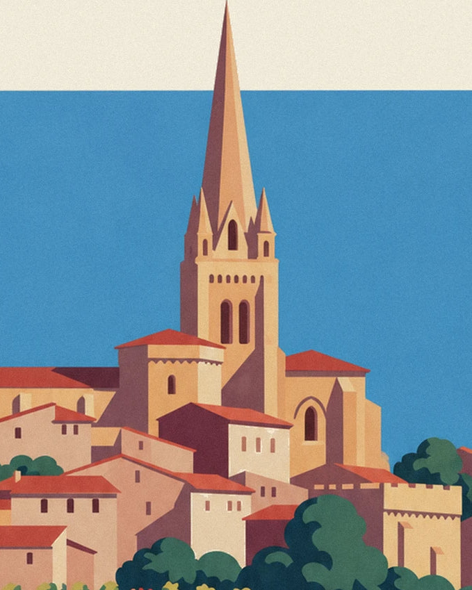 Le clocher élancé de Saint-Émilion au-dessus des maisons aux toits rouges