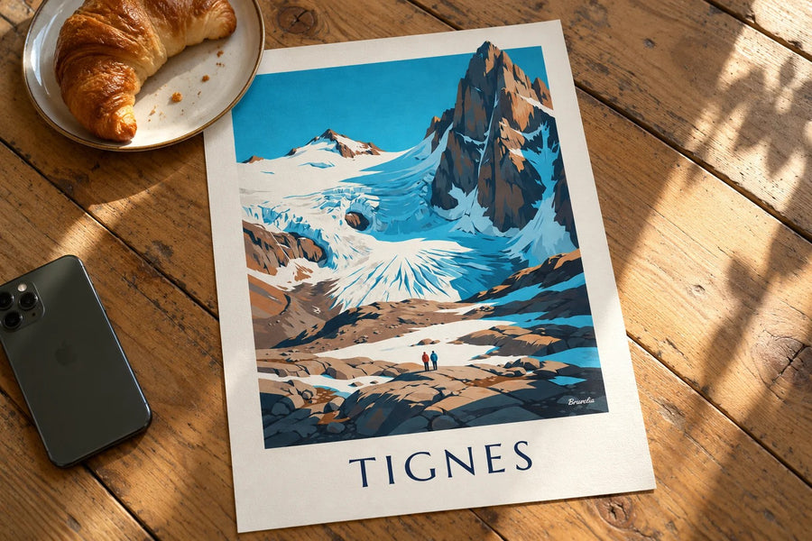 Affiche Tignes, Grande Motte et Grande Casse en été : posée sur une table