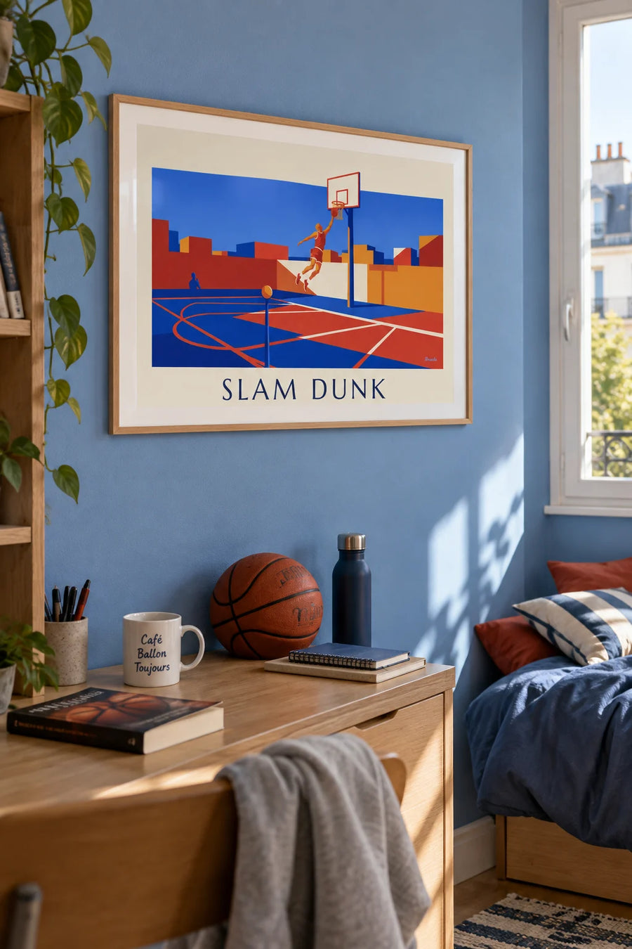 Affiche basketteur en plein dunk sur un terrain en plein air : encadrée au mur