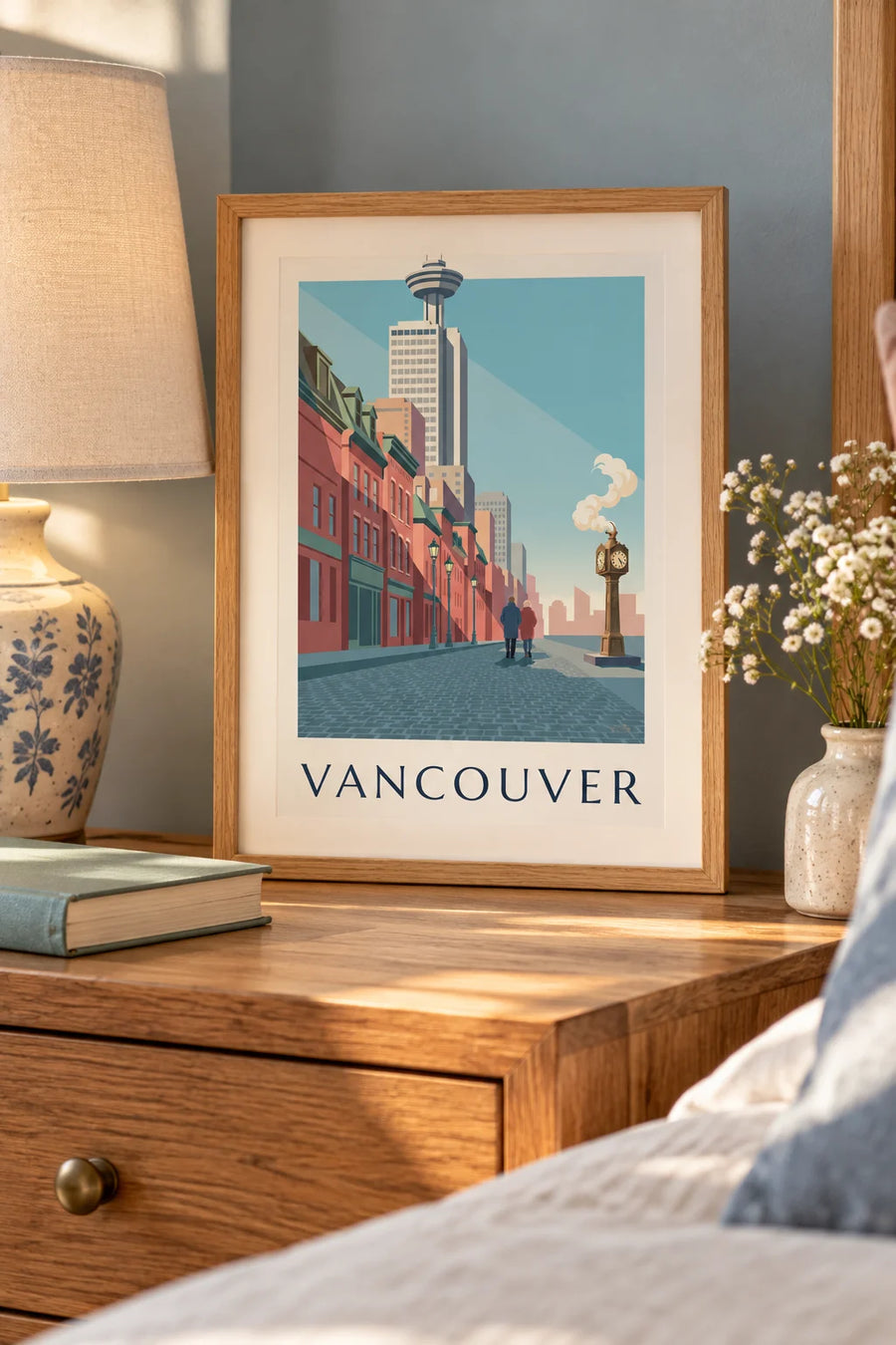 Plakát s parními hodinami v Gastownu ve Vancouveru: malý formát A4 v rámu