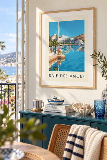 Affiche marina Baie des Anges à Villeneuve-Loubet : encadrée au mur