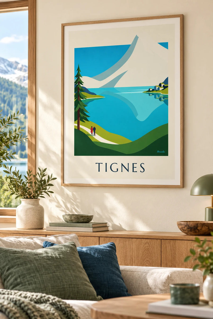 Plakát jezera v Tignes a zasněžených vrcholů Grande Motte: v rámu na zdi